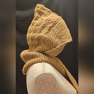 Vintage Handmade Crotched Hat/Scarf Combo